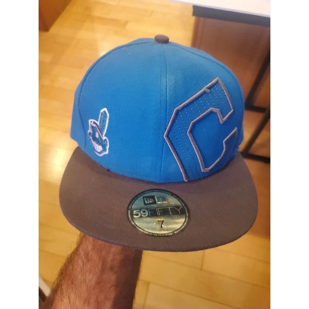 New Era 59 Fifty Cleveland Indians Fitted Cap, Blue, Size 7. Unique And Rare!